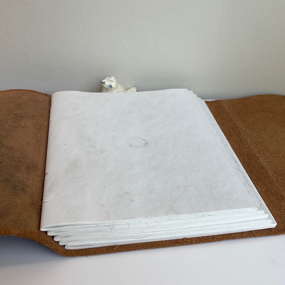 Cracker Barrel Horse Die Cut Leather Journal - Picture 8 of 12